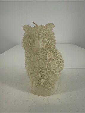 Owl Shaped Decorative Candle in Cream